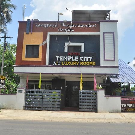Hotel Temple City Papanasam Exteriér fotografie