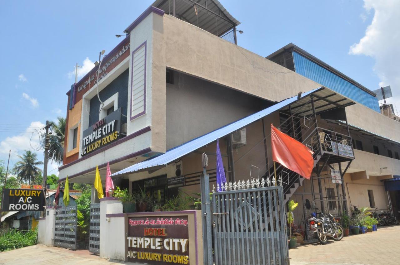 Hotel Temple City Papanasam Exteriér fotografie