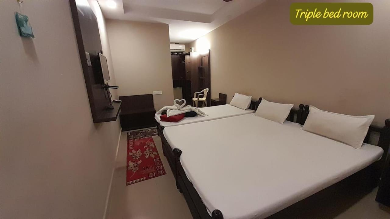Hotel Temple City Papanasam Exteriér fotografie